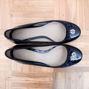 Tory burch flats with small heel